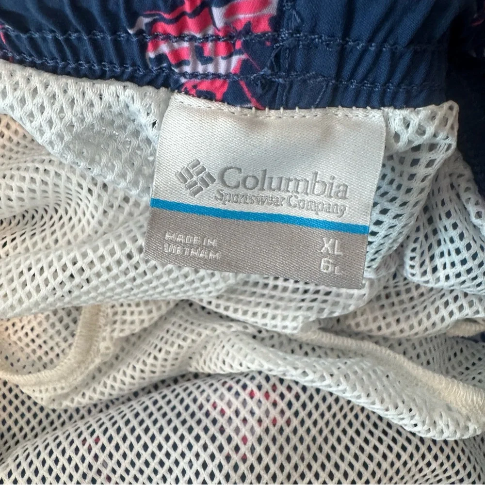 Columbia PFG Blue w/ Pink Sail Boats Swim Trunks Fishing Mesh Shorts Mens XL 132